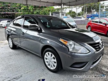NISSAN VERSA SV STD. 2018. CON O SIN CREDITO