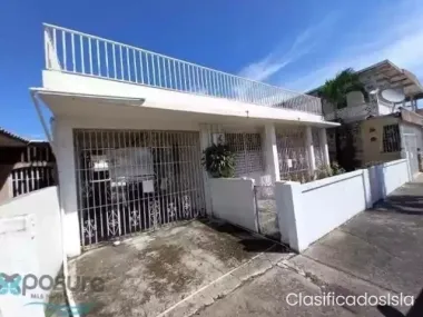 Piramide Estate Brokers.