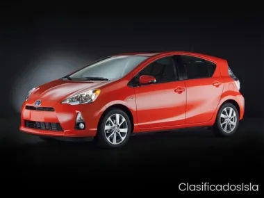 Toyota Prius c 2013