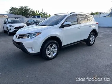 TOYOTA RAV4 XLE 2014