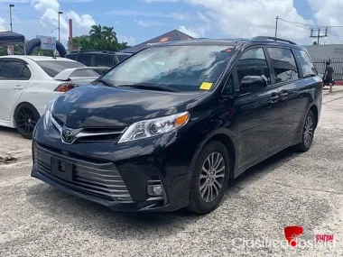 Toyota Sienna 2020