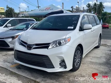Toyota Sienna 2020