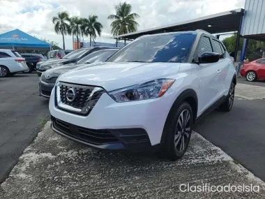 2020 Nissan Kicks SV FWD