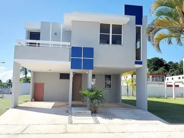 A4 Clavel, Dorado, PR 00646