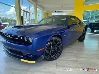 Dodge Challenger 2021