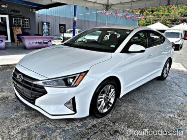 ELANTRA PLUS 2019; 4k MILLAS. APROBACION GARANTIZADA