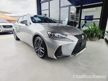 Lexus IS 2020