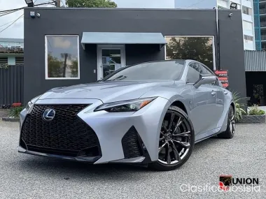 Lexus IS 2021
