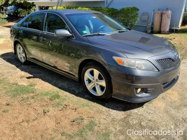 Toyota Camry SE 2010