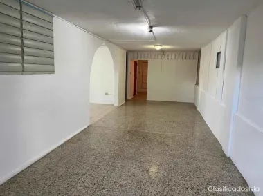 Spacious residence in Valle Hermoso Arriba, Mayaguez,