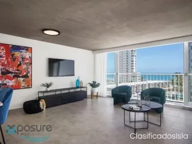 Stunning remodeled 1 bedroom apartment with an amazing view 