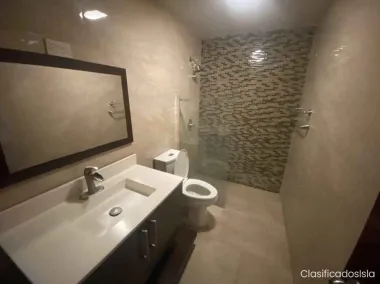 657 Calle Collins, San Juan, PR 00920