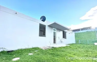 CASA EN ALQUILER ,listo para mudanza inmediata
