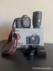 Canon EOS 5D Mark IV DSLR Camera