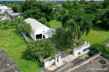 Hermoso Hangar en Sabana Seca