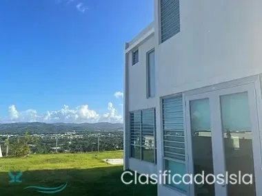 CASA DISPONIBLE PARA ALQUILER