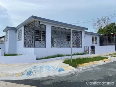 Propiedad multifamiliar en venta en San Juan, PR.
