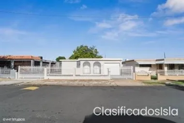 A6 Calle Santa Marta ceiba Urb. Villa del Pilar 