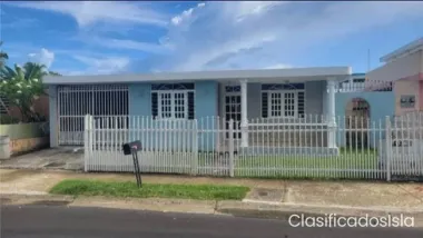 HERMOSA CASA EN CAROLINA, LISTA PARA MUDARSE