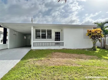 Colomer St. Maria Lago Bo. Salto Abajo Unit I-15 Utuado, PR 