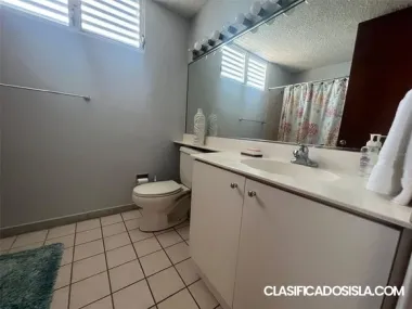  Bienvenido a esta impresionante residencia.