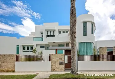 5BEDROOM 6 BATH FOR RENT 