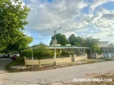 Gran propiedad multifamiliar en esquina 