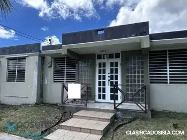 3BEDROOM 2BATHRROM IN A LOVELY AREA