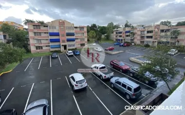 ¡Cómodo apartamento RE-MODELADO!