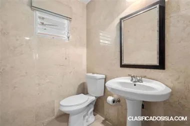 Este encantador 3 dormitorios hecho