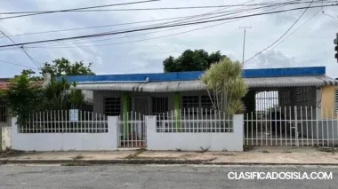 Se alquila hermosa casa familiar, m