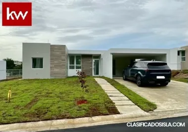 Urb. D’Cove, Casa en Guaynabo