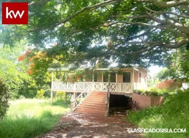 Bo. Candelaria, Casa en Lajas