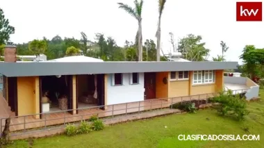 Bo. Guavate, Casa en Cayey