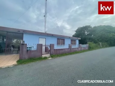 Casa en Bo. Quebrada Grande