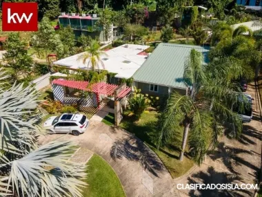 Casa en Urb. Colinas De Luquillo