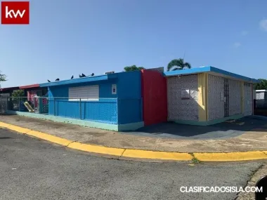 Local Comercial Urb Fajardo Gardens