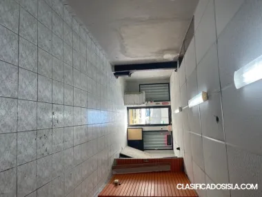 Local en Naguabo frente a Econo