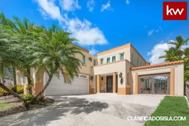 Urb. Cautiva, Casa en Caguas