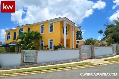 Urb. San Martin, Casa en San Juan