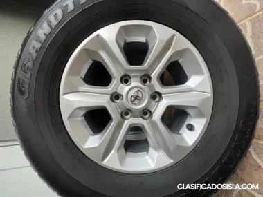 Gomas con Aros 17” 4Runner SR5 2023