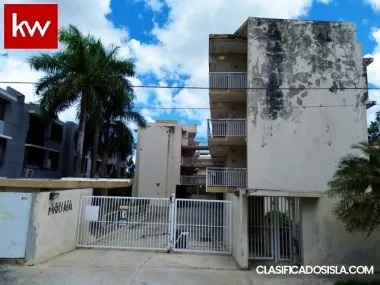 Cond. Chalets Paseo Real