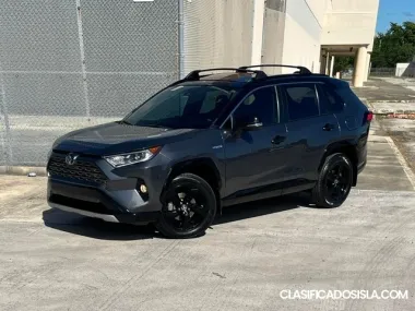 TOYOTA RAV 4 XSE HYBRID 2021 BRUTAL