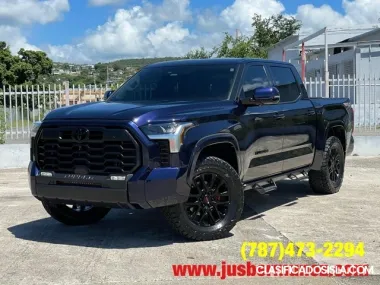 TOYOTA TUNDRA TRD SPORT 4x4 !CUSTOM