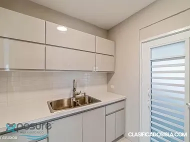 Buena casa familiar disponible en San Juan