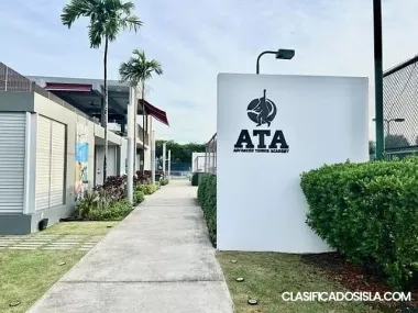 3Bedrooms 2.5Bath For Rent 