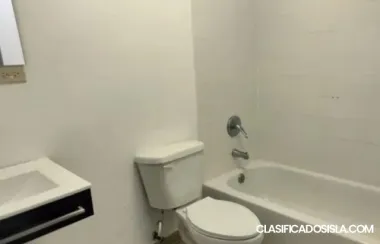 AVAILABLE FOR RENT AND MOVE IN NOW