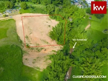 Bo. Tejas, Solar en Las Piedras