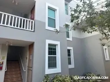 COND. PALACIOS DE VERSALLES D401