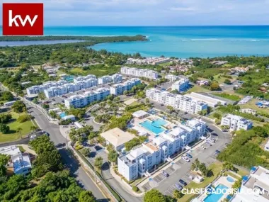 Cond. The Ocean Club at Seven Seas